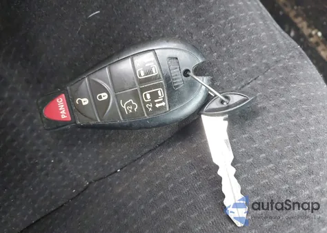 2014 Chrysler Town & Country Touring из США, поврежденный, VIN 2C4RC1BG9ER238683